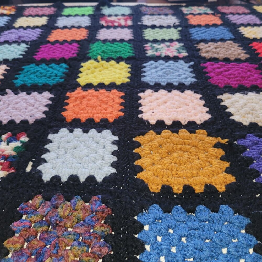 Vintage Crochet Handmade Afghan Granny Square Throw Blanket - Picture 11 of 11